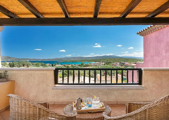 Homey Experience - Terrace Sea View * Olbia